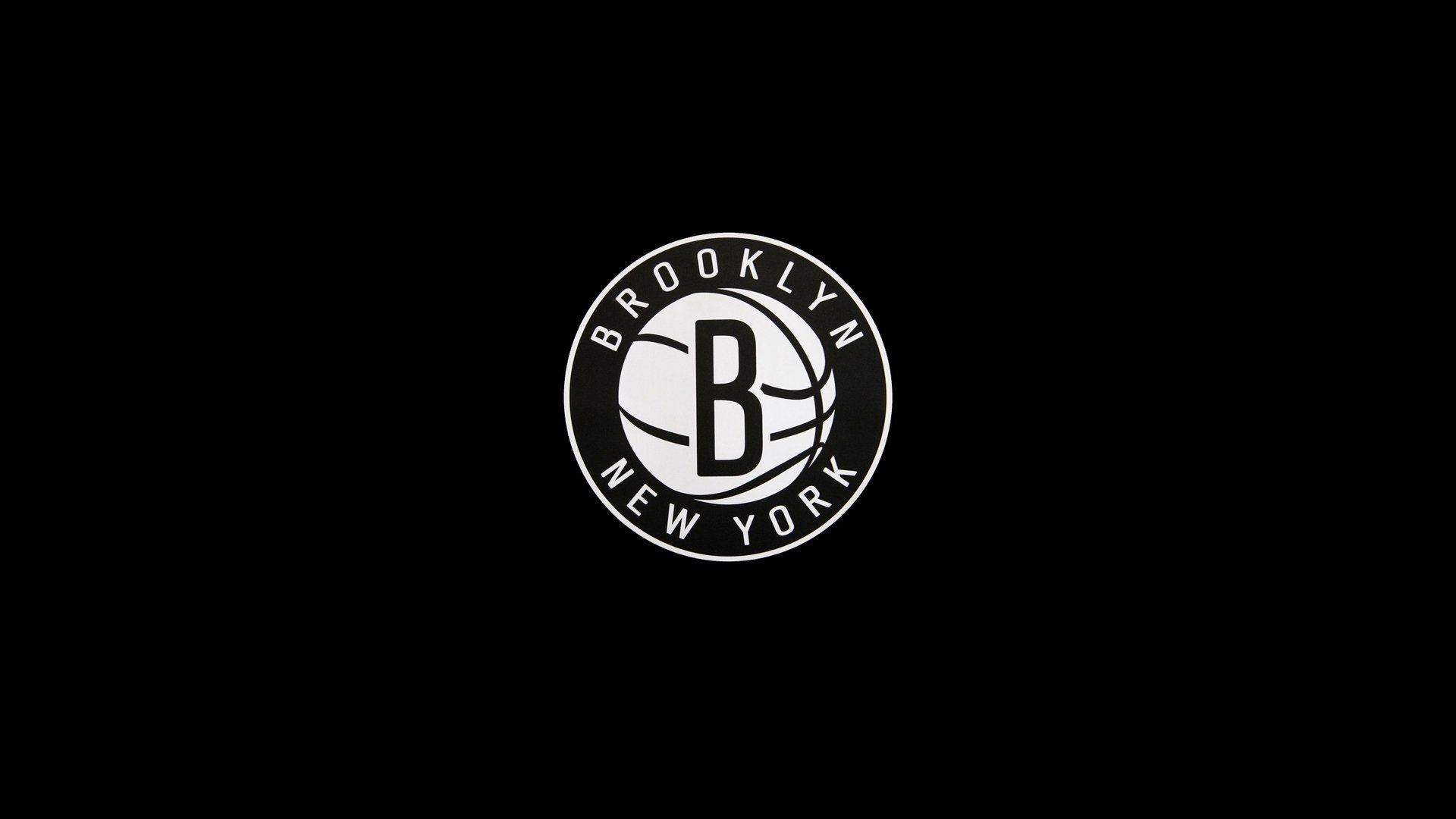 这也行?莎拉波娃空降曼联,皇马备战NBA总决赛,瓦伦西亚单刀踢飞—体育圈的魔幻现实主义